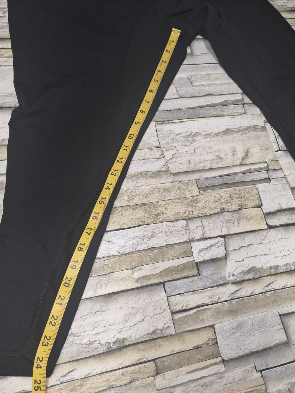 Lululemon Leggings Women Size 20 Black High Rise Cropped Pants Athletic Yoga - Picture 6 of 10